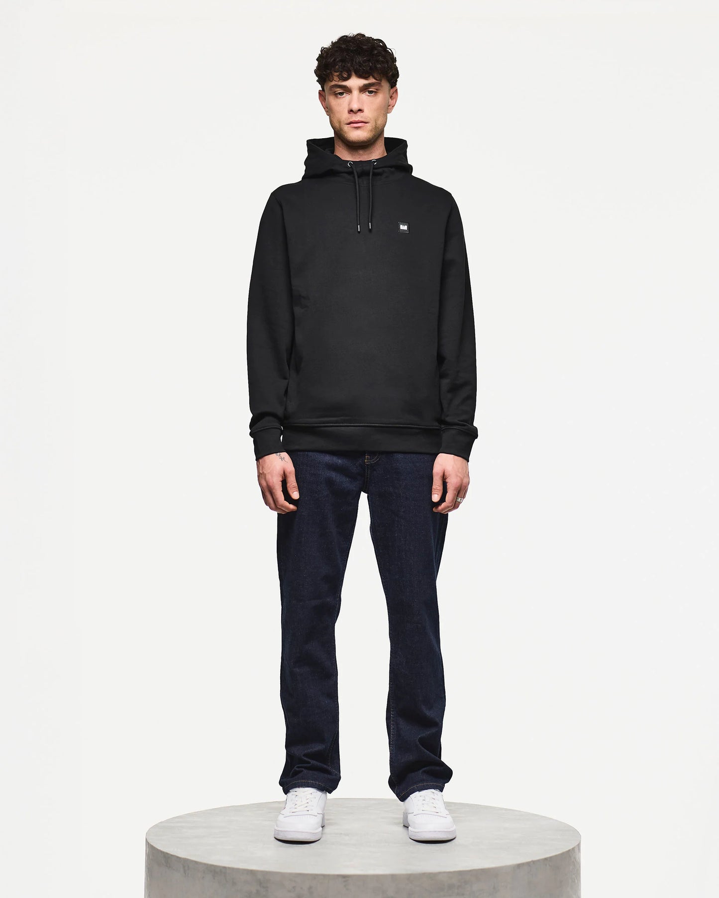 Weekend Offender Ribbe Hoodie Black