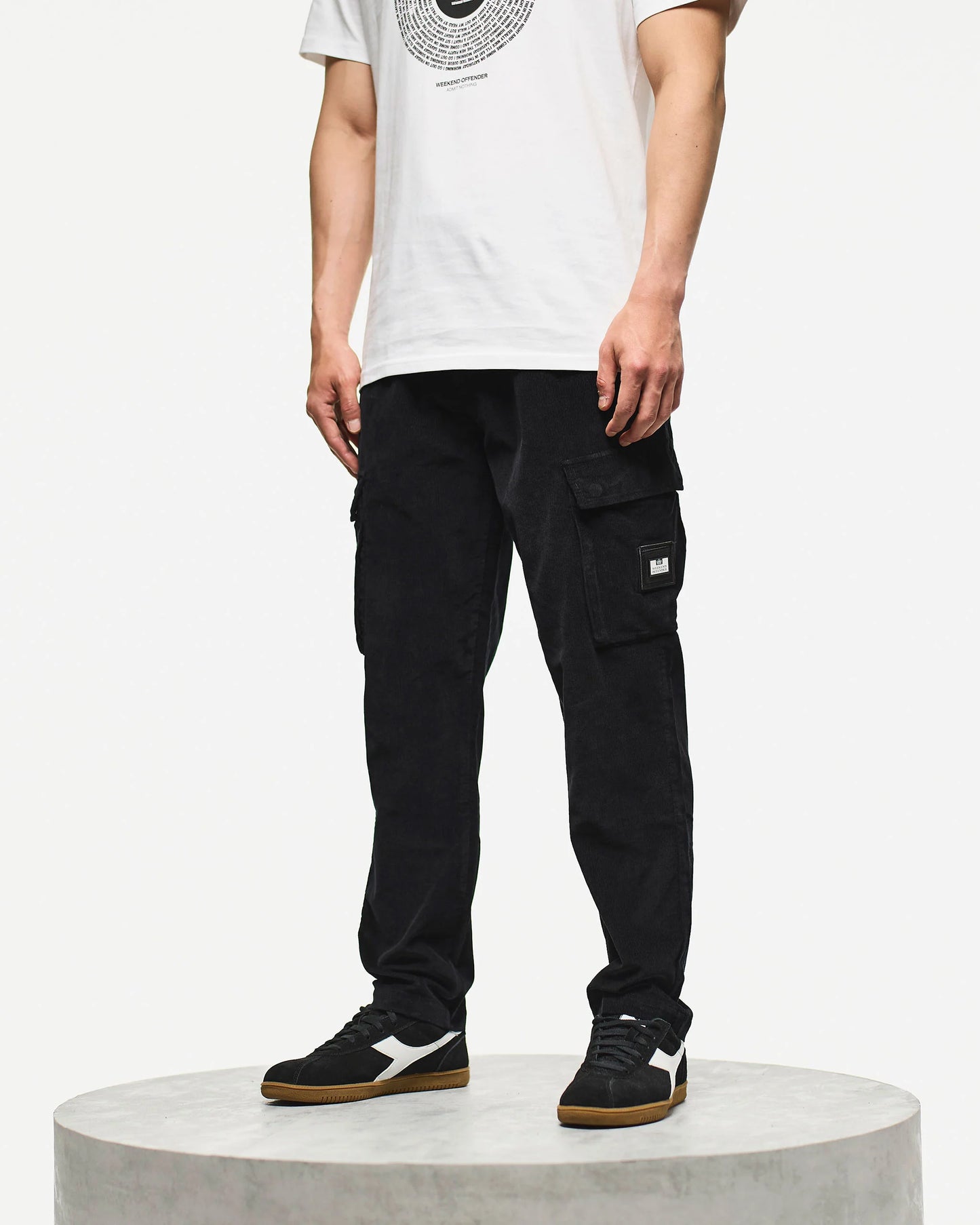 Weekend Offender Zanardi Cord Black