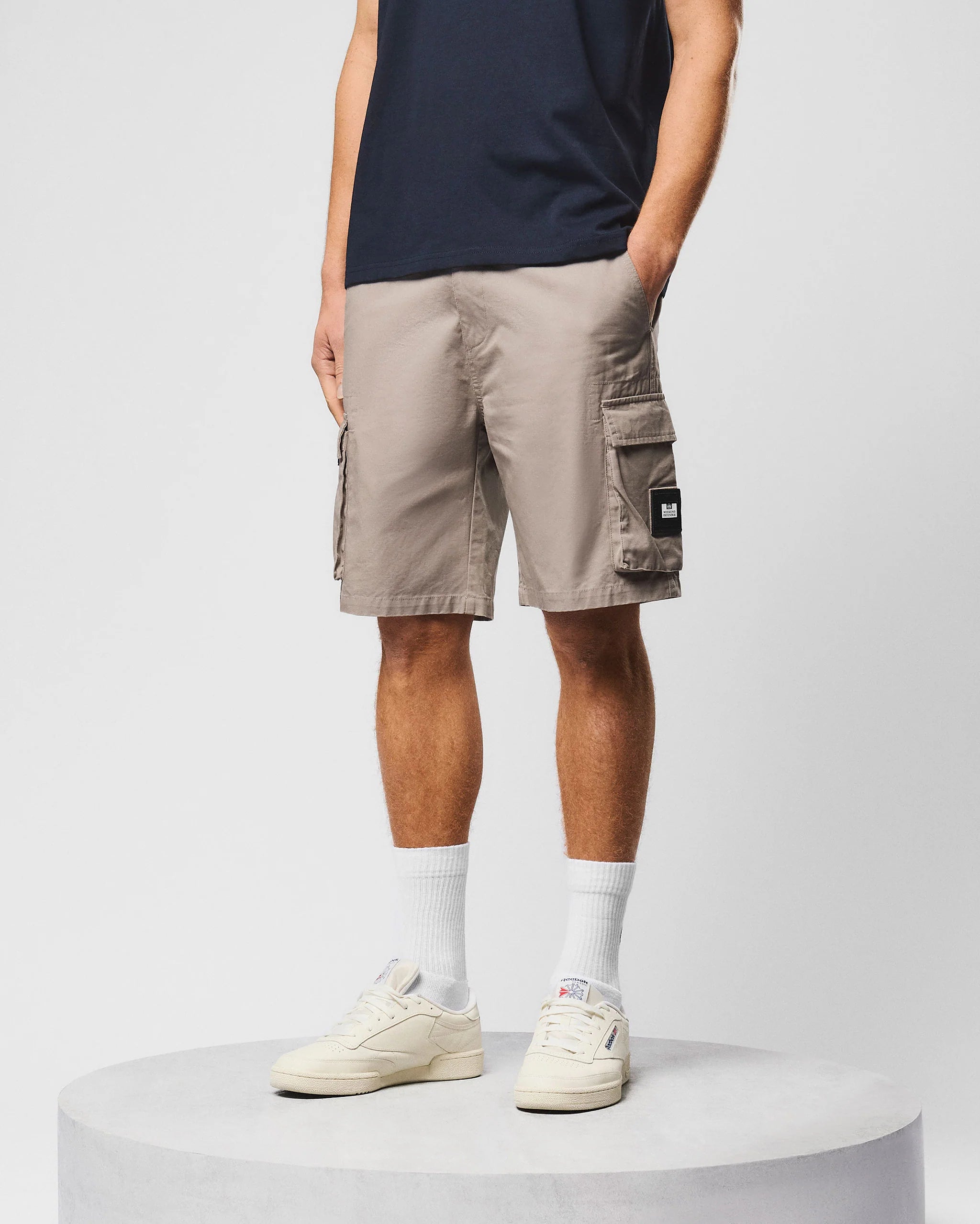 Weekend Offender Mascia cement