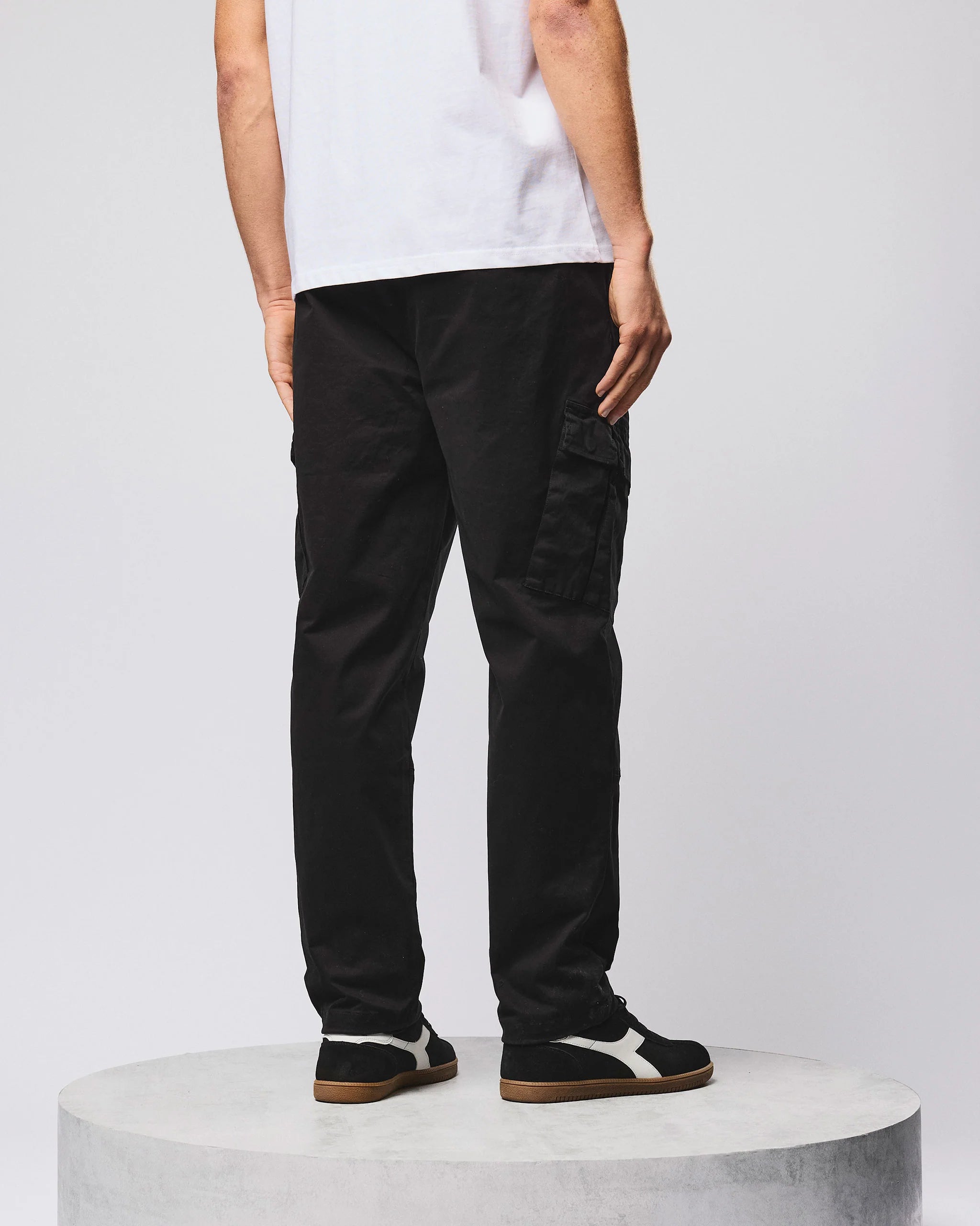 Weekend Offender Eldon black