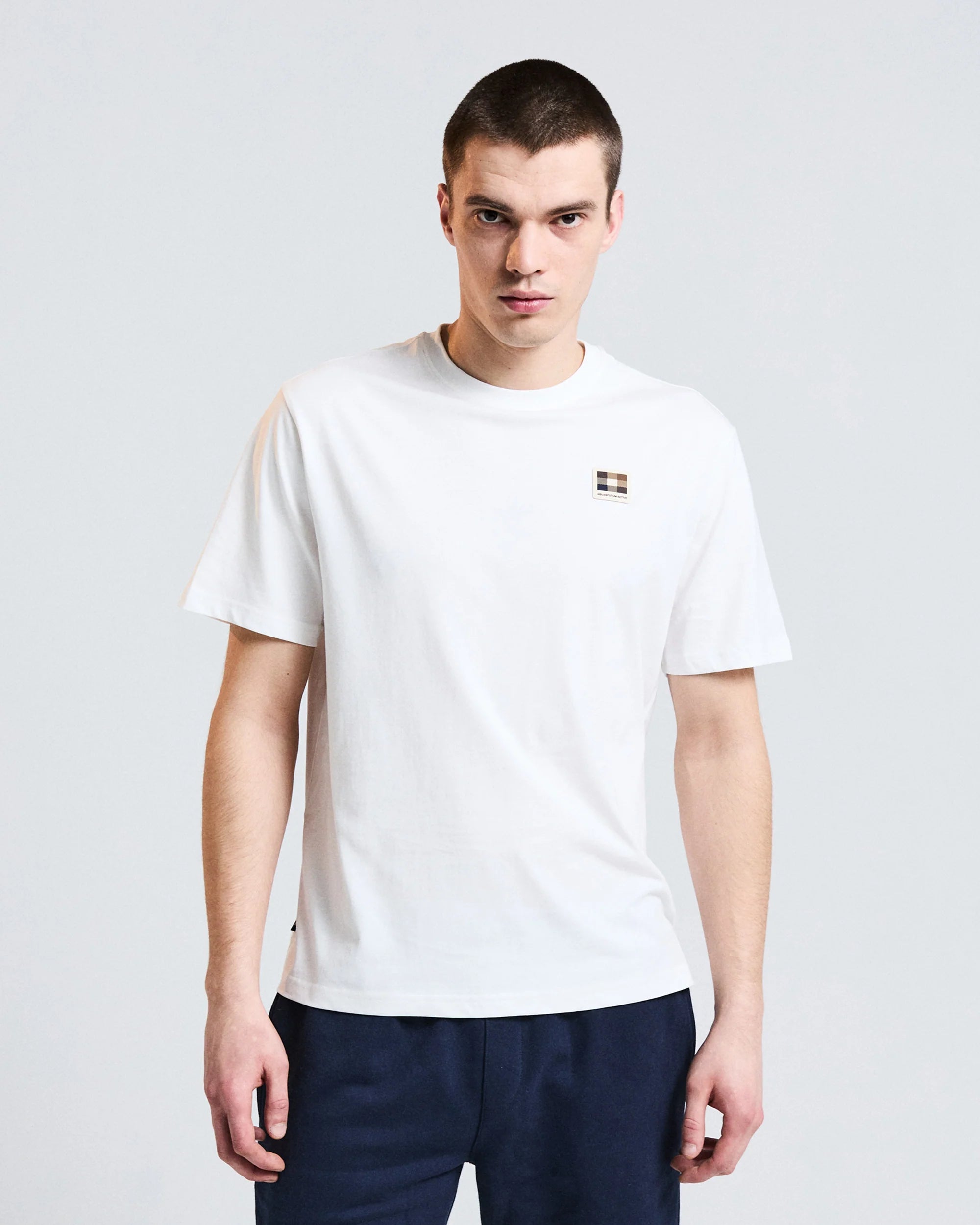 Aquascutum Badge t-shirt white