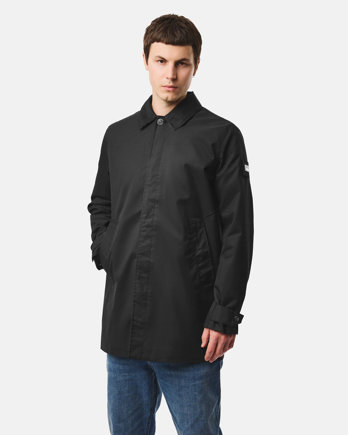 Weekend Offender Whitehouse black