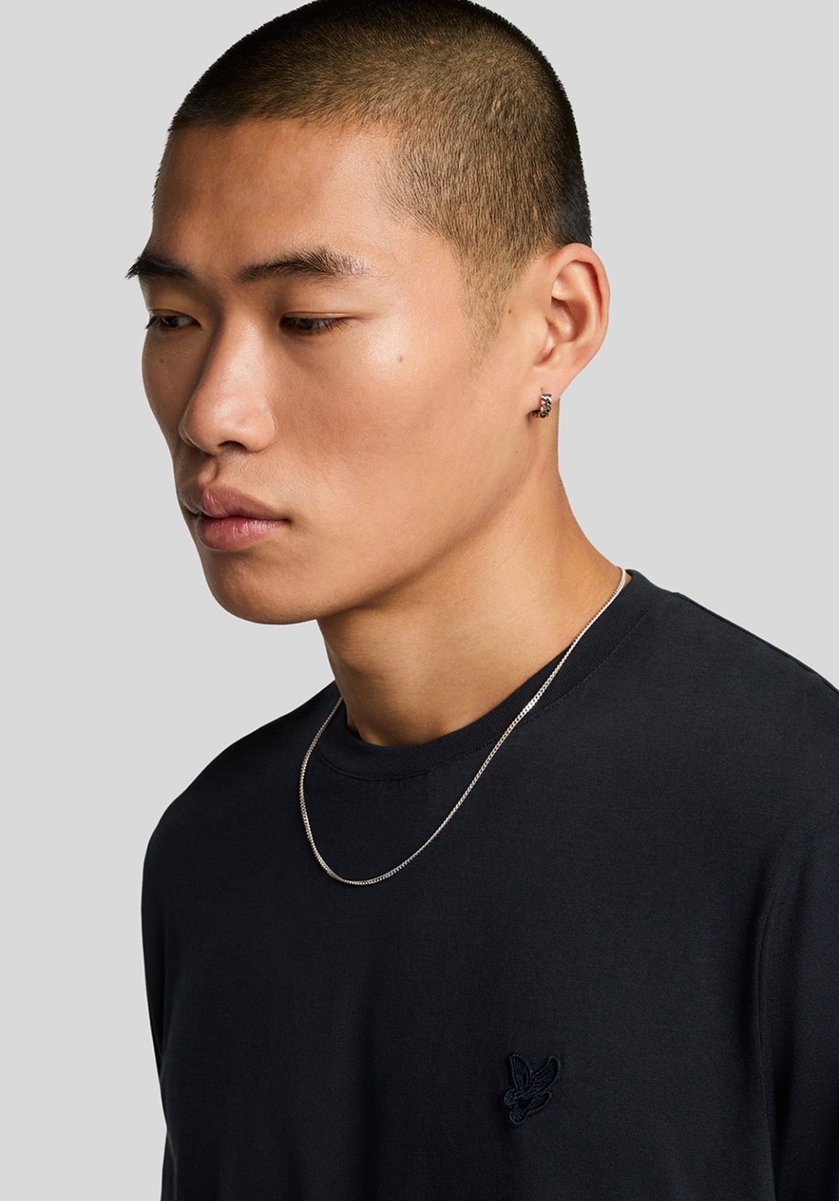 Lyle and Scott Superfine dark navy