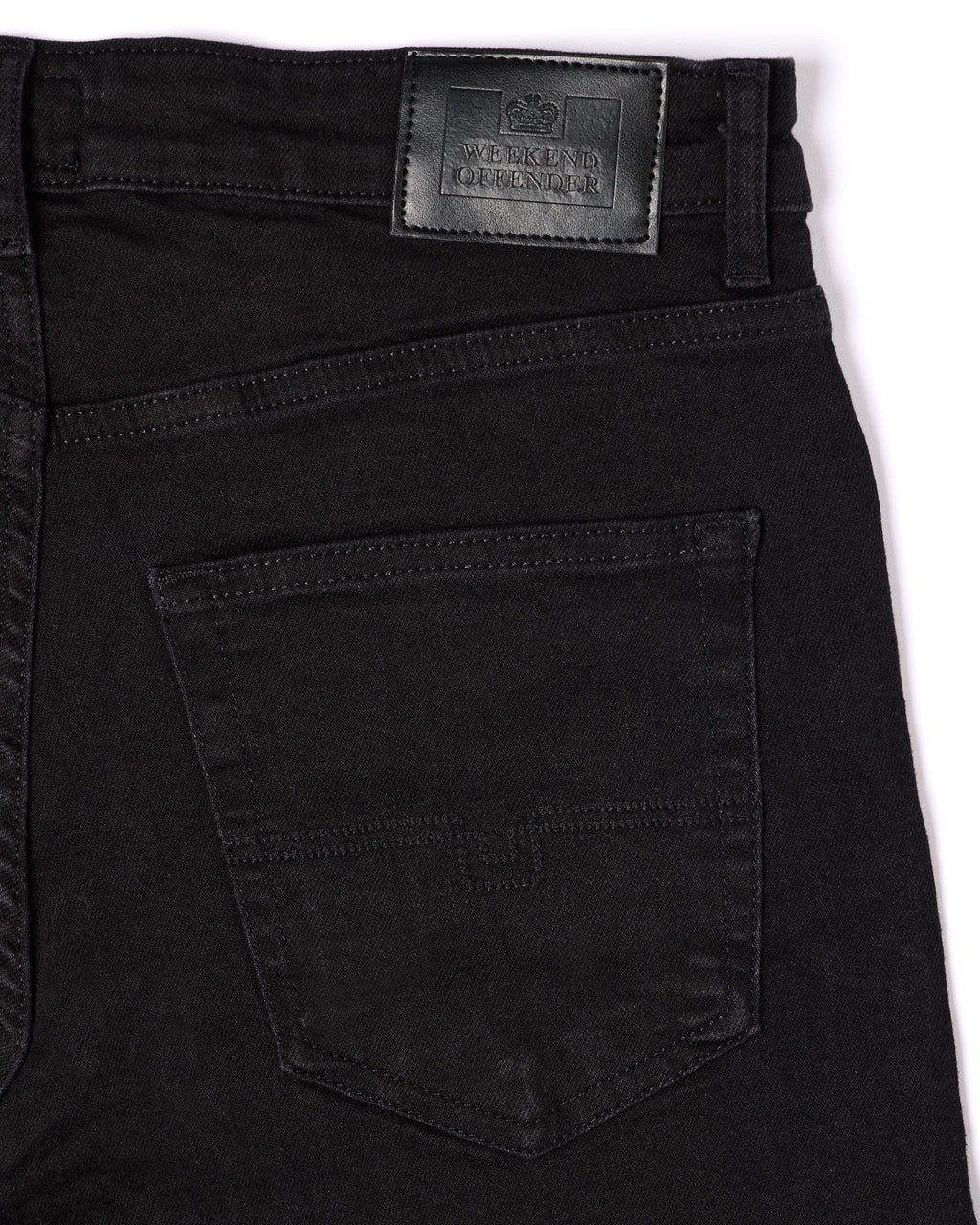 Weekend Offender Tapered fit black