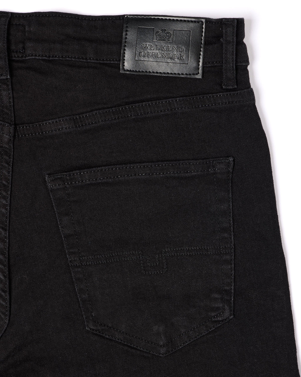 Weekend Offender Tapered fit black
