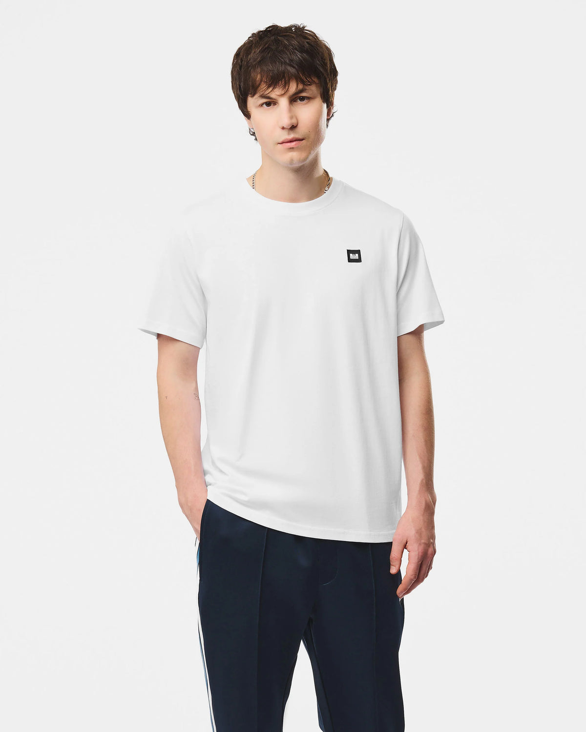 Weekend Offender Brooklands tee white