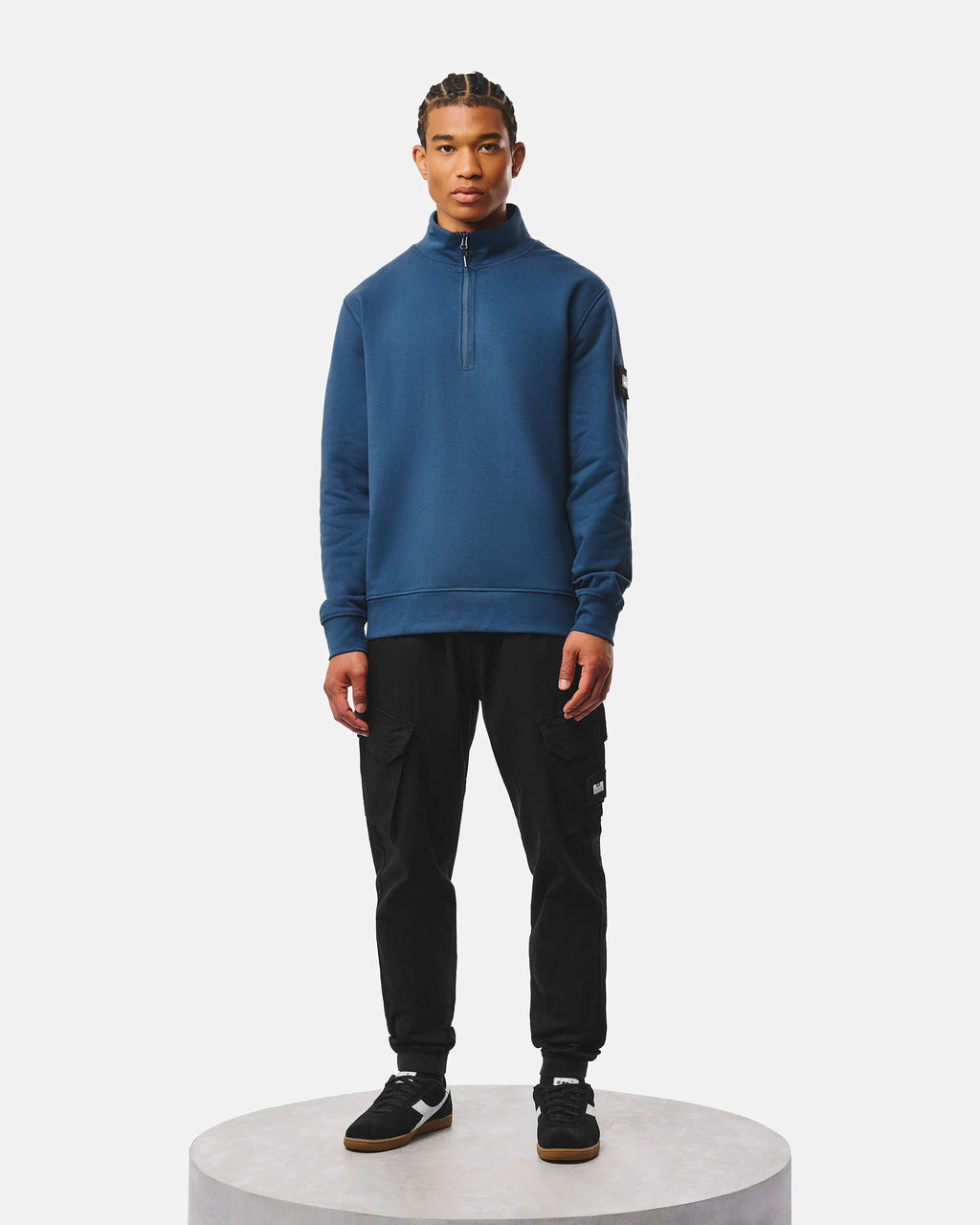 Weekend Offender Kraviz lagoon