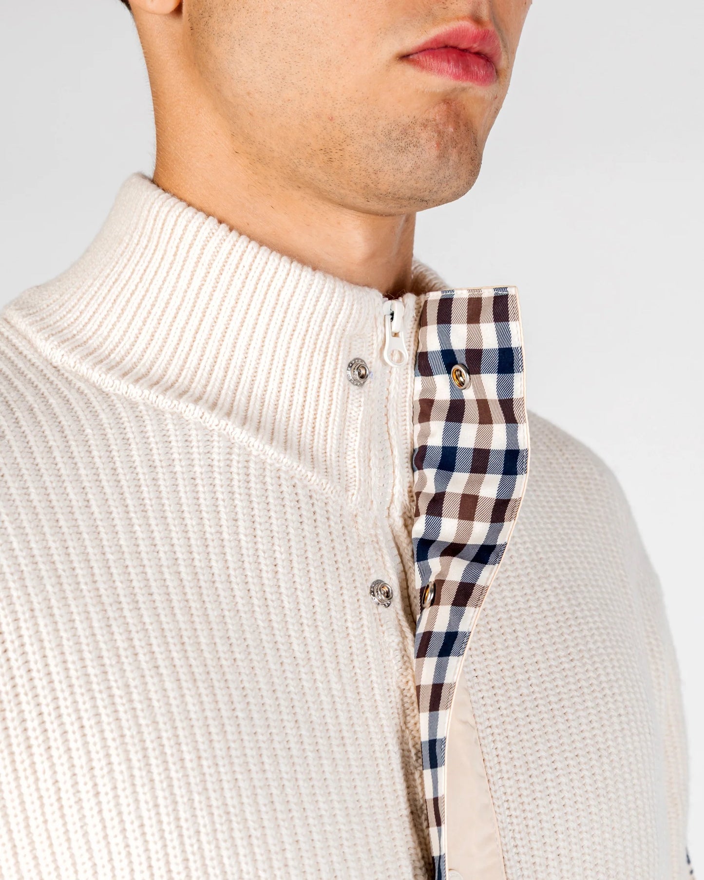 Aquascutum Lambswool Mockneck FZ Knit Old White