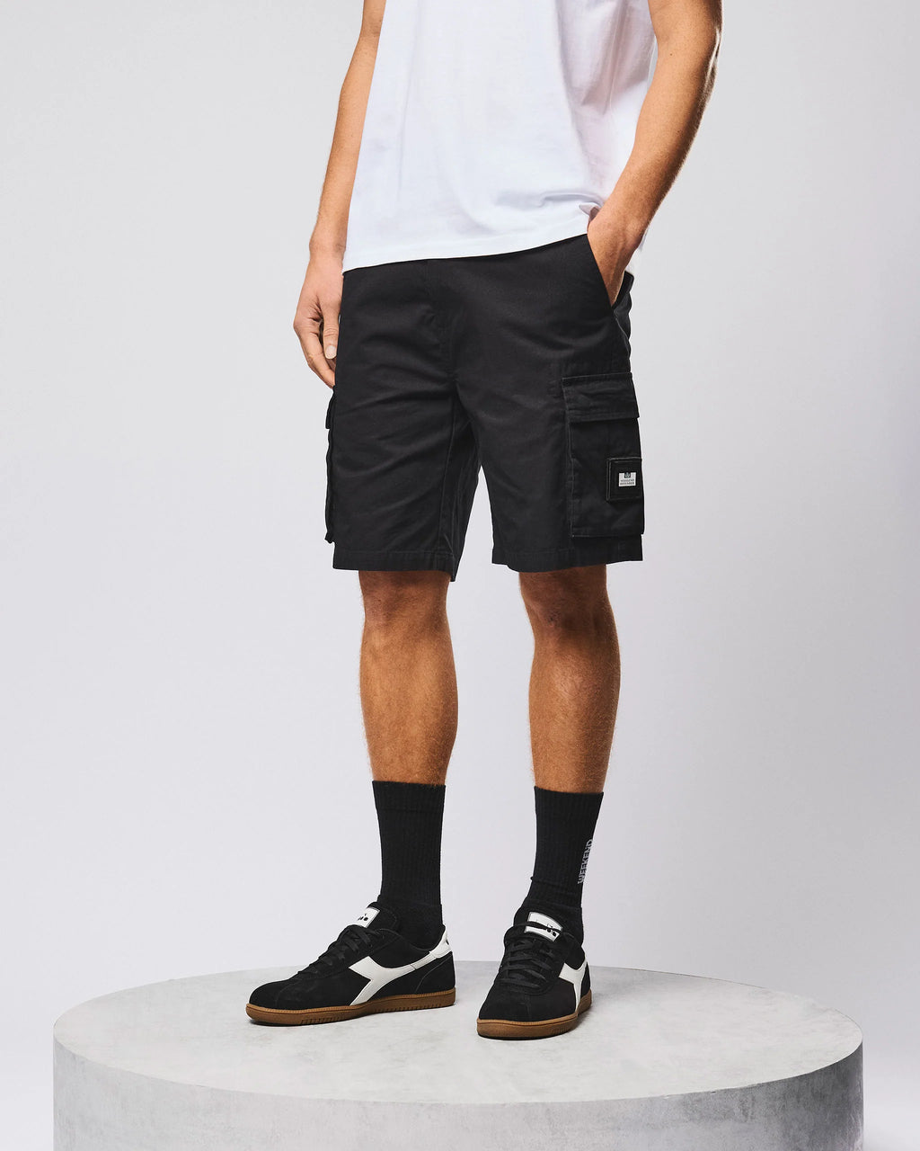 Weekend Offender Mascia black