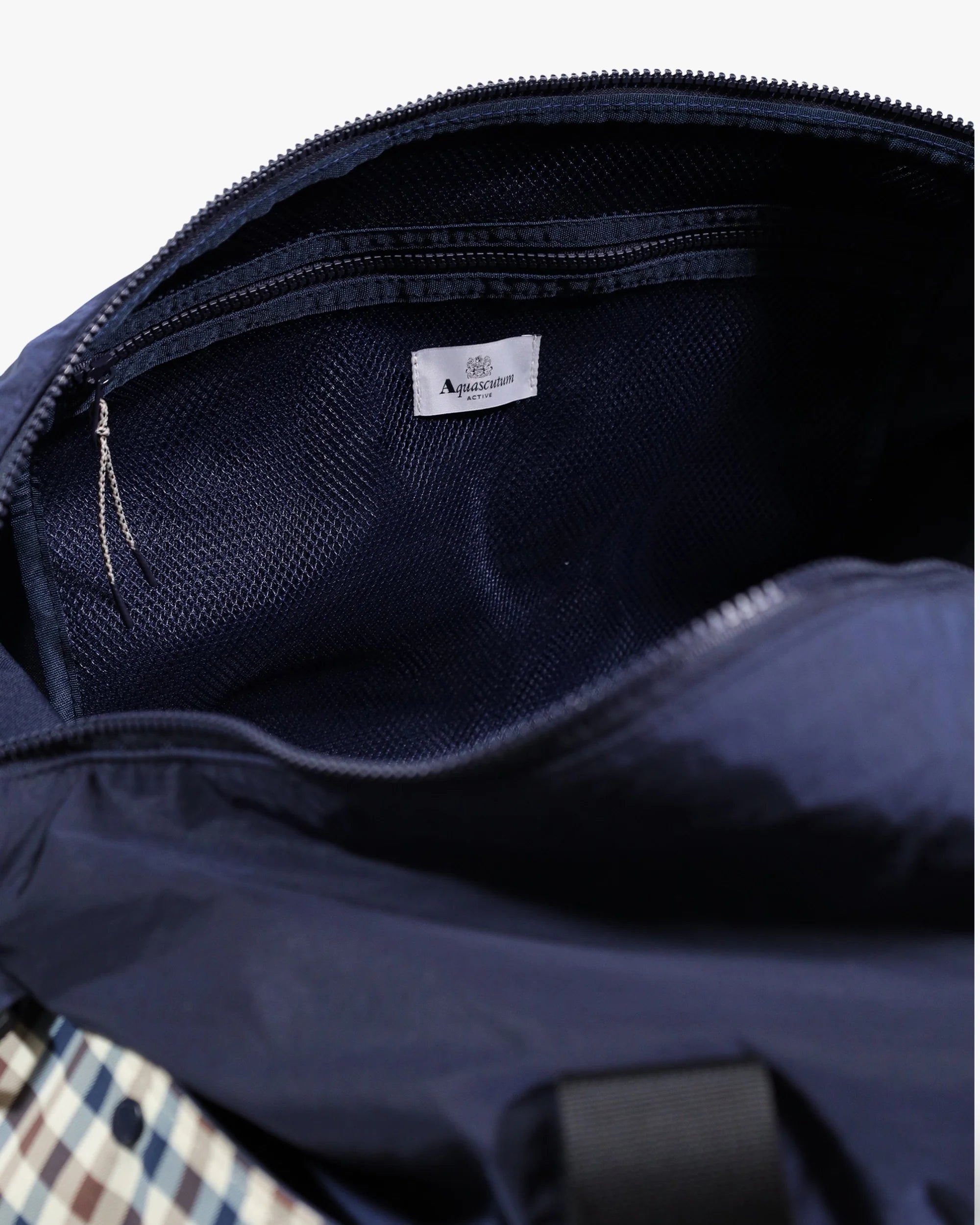 Aquascutum Lamina travel bag