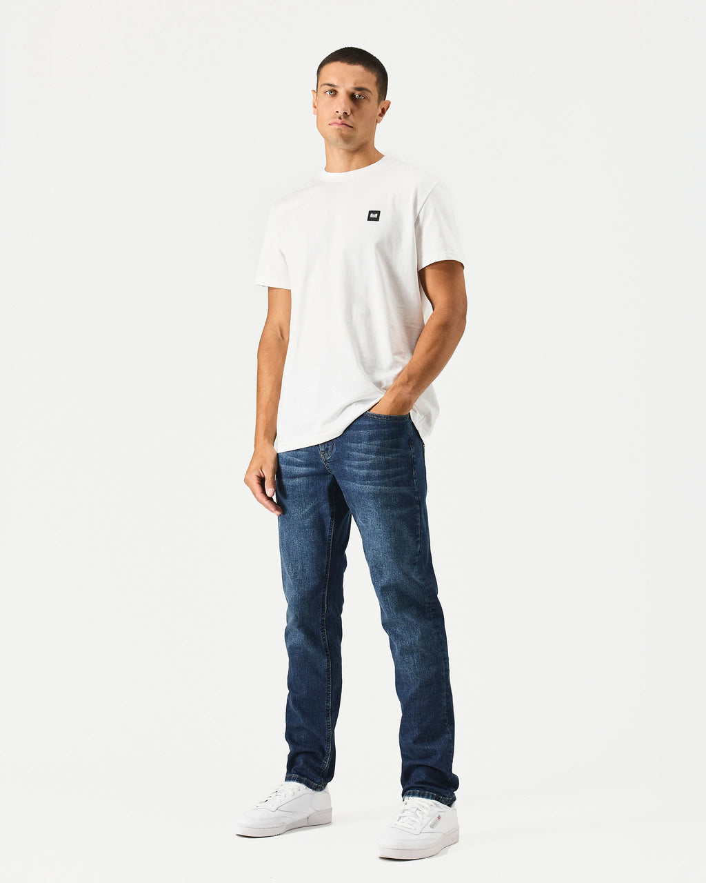 Weekend Offender Tapered fit dark vintage