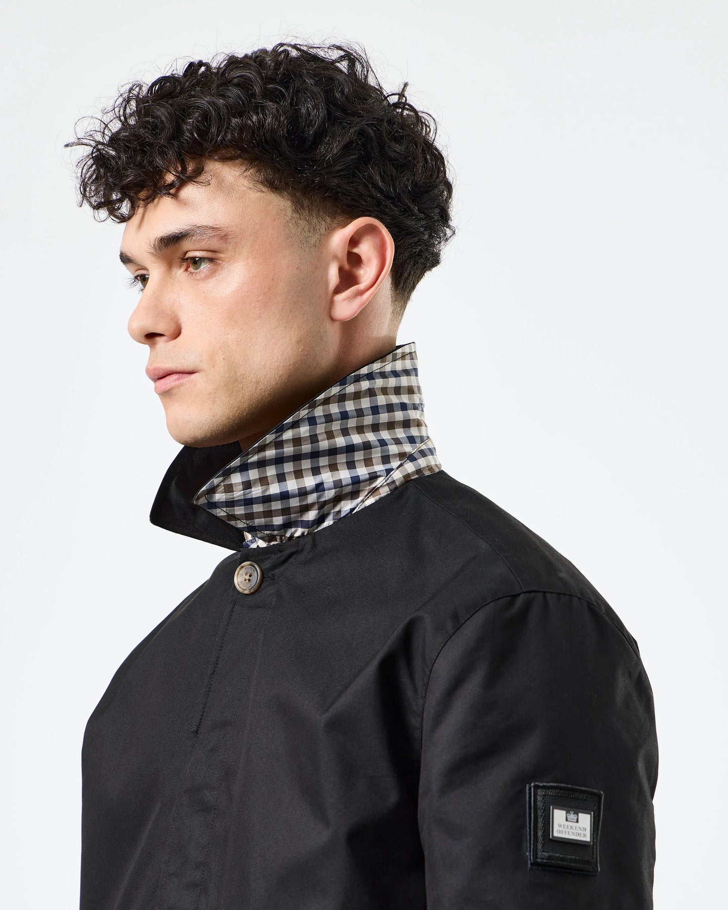 Weekend Offender Whitehouse Black