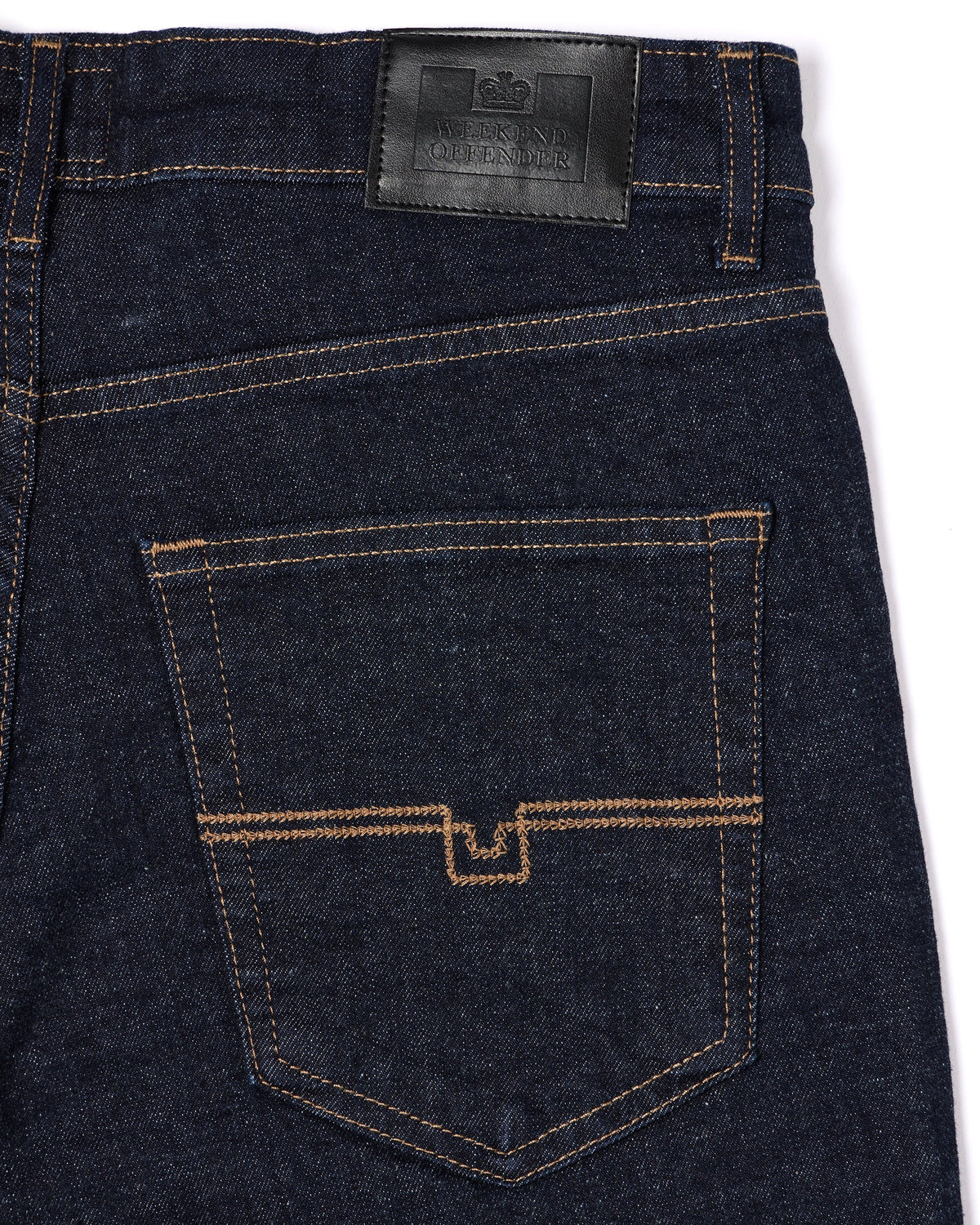 Weekend Offender Tapered fit dark rinsed
