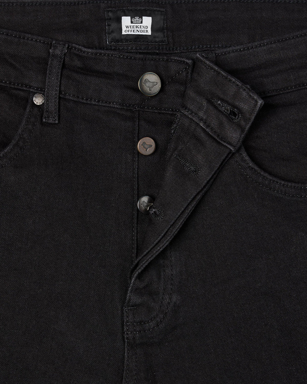 Weekend Offender Tapered fit black