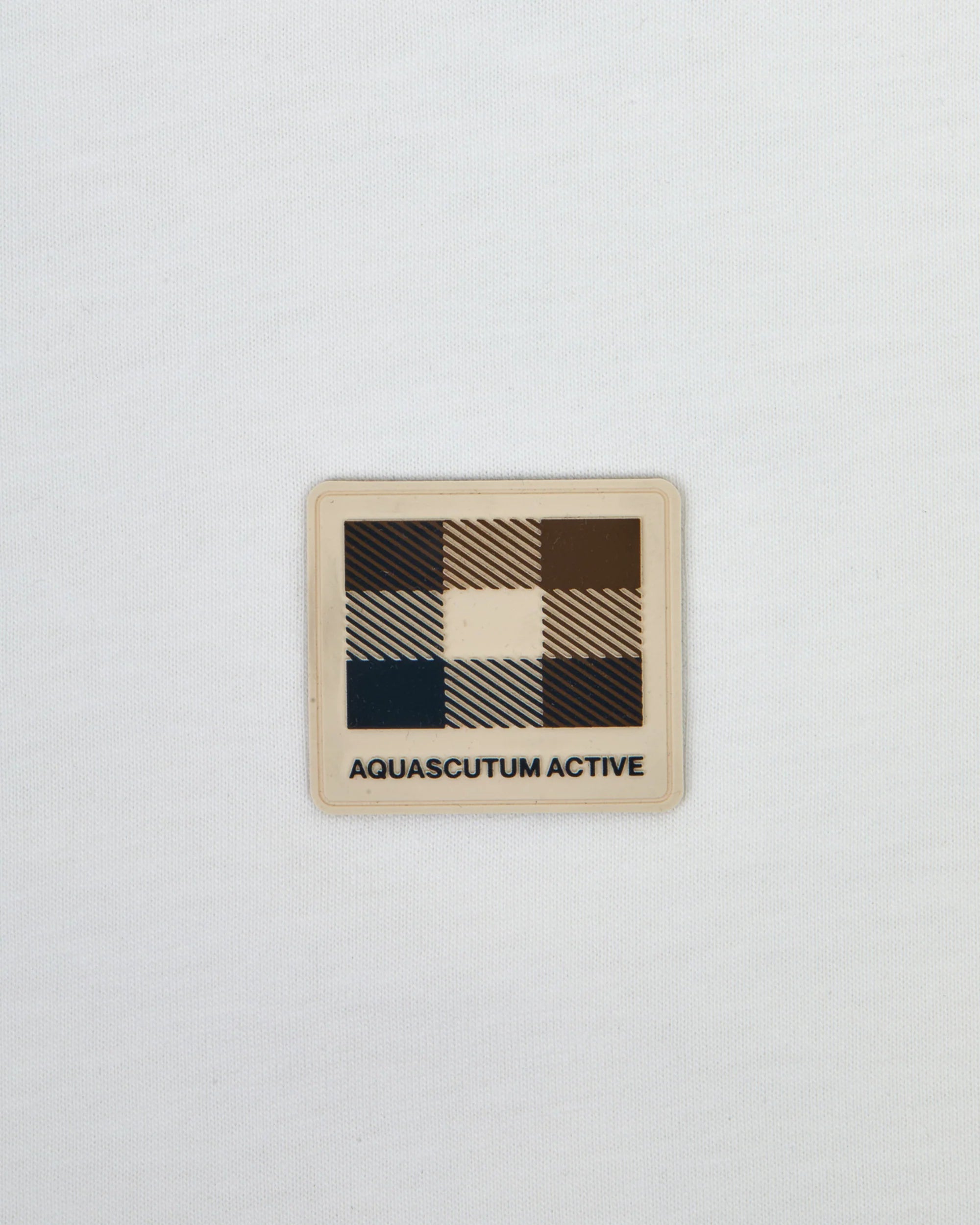 Aquascutum Badge t-shirt white