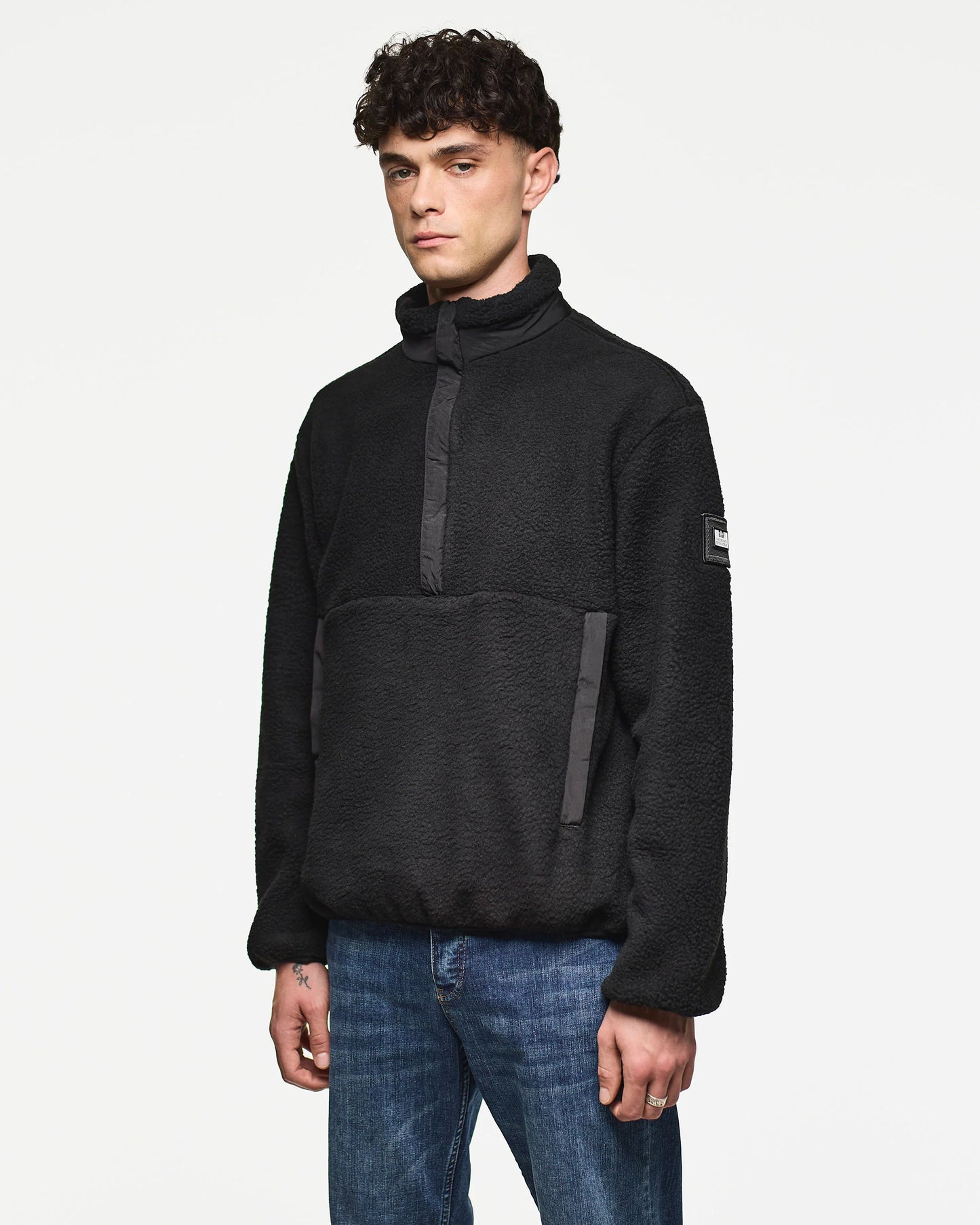 Weekend Offender Stanier Black