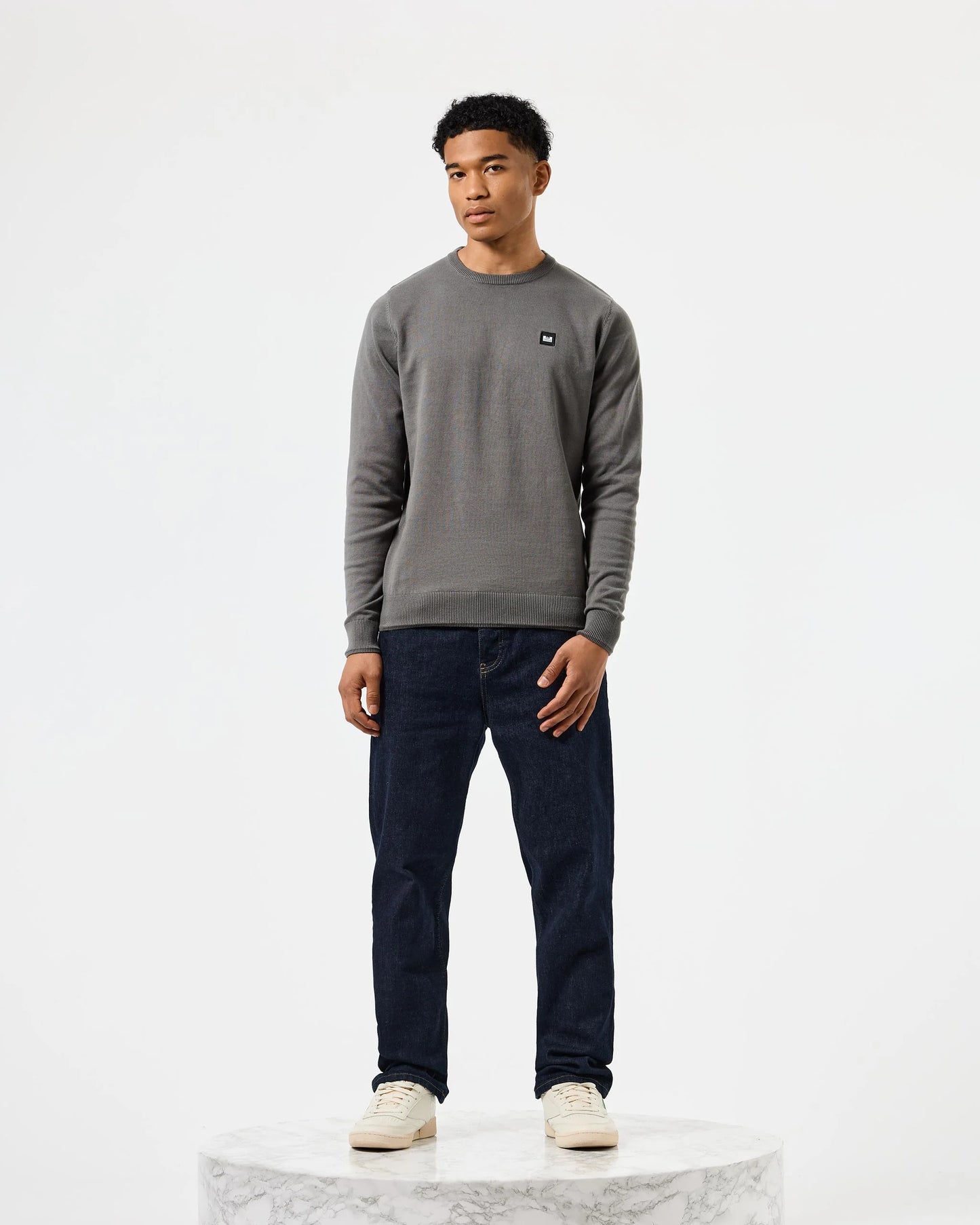 WEEKEND OFFENDER Solace Knitted Sweater Zinc