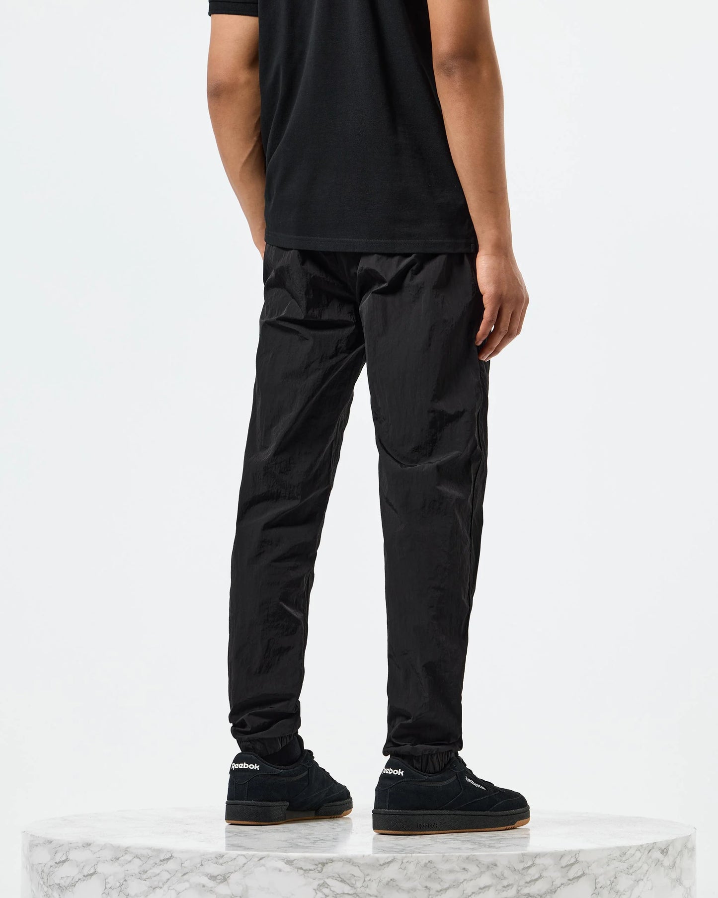 WEEKEND OFFENDER Keller Parachute Pants Black